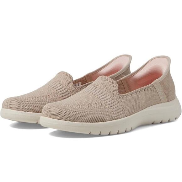Skechers Women's On-The-go Flex-Camellia Hands Free Slip-ins Loafer Size 9.5 - Picture 1 of 10